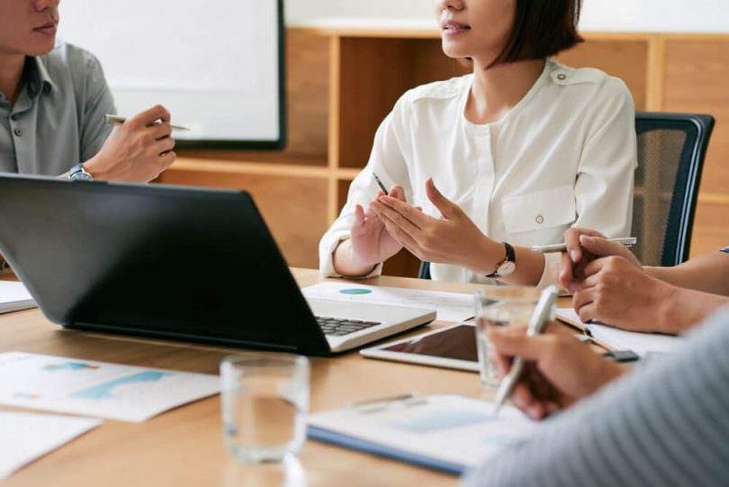 Calculando o ROI: como avaliar o retorno ao investir em uma consultoria?